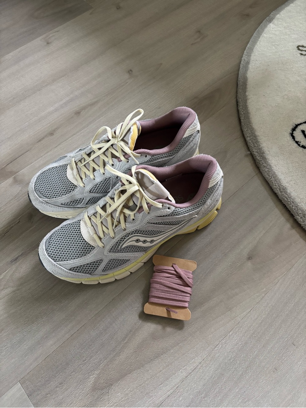 3sixteen x Saucony Guide 7